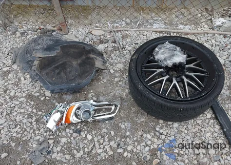 2013 Chrysler 300 Motown from USA, damaged, VIN 2C3CCAAG4DH569266